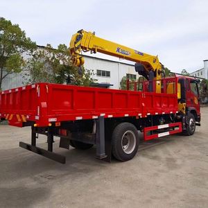 Grue montée sur camion Sinotruk Howman 6,3 tonnes 190 CV pour l'aménagement paysager et l'ingénierie électrique - Product Image 6