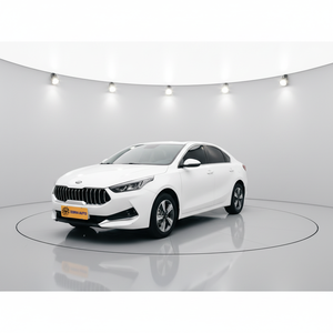 <span class=keywords><strong>Voiture</strong></span> d'occasion bien entretenue Kia 2020 K3 1.5 Continuously Variable Connected Edition Automatique Compacte Économe en carburant - Product Image 1