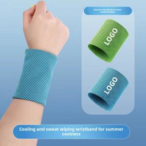 أساور معصم من الحرير الجليدي للصيف للرجال والنساء ، أساور نايلون ماصة للعرق ، معصم رفع الأثقال للياقة البدنية مع لمسة باردة - Product Image 6