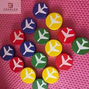 <span class=keywords><strong>Ludo</strong></span> Piezas redondas de madera Damas Ajedrez volador con dados Juego de mesa de peones de colores - Product Image 6