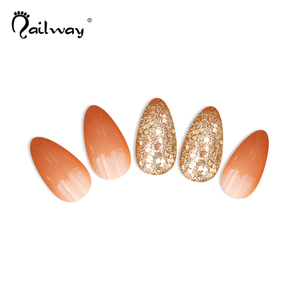 새로운 디자인 24pcs 공장 황금 반짝이 샴페인 거짓 네일 ABS 소재 프레스 인공 네일 - Product Image 4