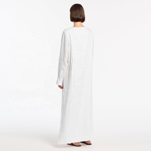 Vêtements pour femmes <span class=keywords><strong>robe</strong></span> en coton et lin <span class=keywords><strong>2023</strong></span> printemps été nouveau à manches longues col rond solide ample grande taille Maxi robes décontractées - Product Image 3