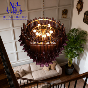 Lámpara de Araña de Cristal Hecha a Mano con Pétalos Magenta Estilo Medieval Francés, Lámpara Colgante de Lujo para Villa, Hotel, Sala de Estar y Comedor - Product Image 5