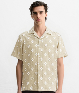 Tùy Chỉnh Jacquard Vải Người Đàn Ông Của Polo Áo Sơ Mi Nút lên Ánh Sáng Trọng Lượng Ngắn Tay Áo Hàng Đầu Với Mô Hình Mùa Hè Áo Sơ Mi Cho Nam Giới - Product Image 1