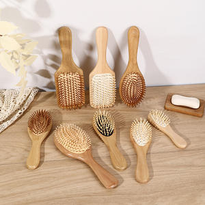 Brosse à cheveux en bambou avec logo personnalisé pour massage du <span class=keywords><strong>cuir</strong></span> <span class=keywords><strong>chevelu</strong></span> peigne à cheveux à coussin d'air brosse à cheveux démêlante - Product Image 3