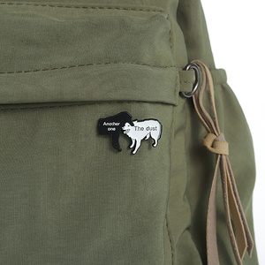 Anjing gigit debu Enamel pin kustom bros lagu Lapel lencana kartun lucu hewan perhiasan hadiah Drop Shipping - Product Image 3