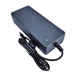 Chargeur portable 7S 21V 22.4V 240W chargeur intelligent DC 24V/25.2V/25.55V 7a 8a 9a pour Scooters électriques batterie LiFePO4 - Product Image 1