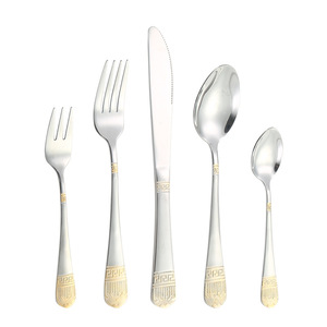 20-Piece Gold Plated Flatware Set, Luxury Crown Stainless Steel Royal Cutlery, Vintage Steak Knife Fork Spoon for Dinner - Product Image 5