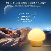 2024 Mini LED champignon veilleuse lampe bois et silicone télécommande changement de couleur à côté de la table pour bébé enfants chambre
