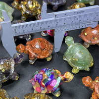 Figurine de tortue en résine avec éclats de cristal naturel, statue de tortue Orgone, artisanat animal de poche pour la guérison des chakras, vente en gros, décoration, cadeau