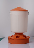 Comedero para Pollos de 3 kg y Bebedero para Pollos de 1.5 L, Juego de Comedero y Bebedero de Plástico para Pollos con Patas
