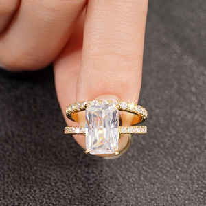 Set di Anelli Geometrici Quadrati a Due Pezzi per Donne, Elegante Gioiello di Moda per Fidanzamento - Product Image 4