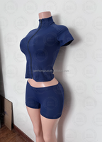 Ensemble de sport deux pièces personnalisé pour femme avec logo – Haut court à demi-zip et leggings capri taille haute – Couleur unie – Tenue de fitness