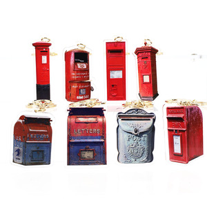 Porte-clés en acrylique en forme de boîte aux lettres, style rétro européen et américain, avec pendentif en forme de <span class=keywords><strong>timbre</strong></span> postal et de lettre simulée - Product Image 3