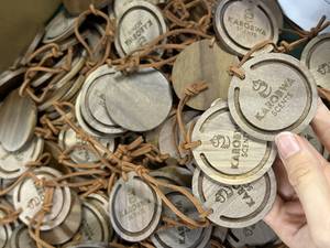 Nướ<span class=keywords><strong>c</strong></span> hoa làm mát xe hơi treo trang trí nội thất xe hơi tăng <span class=keywords><strong>c</strong></span>ường chất lượng không khí nội thất và thẩm mỹ tinh dầu khuếch tán - Product Image 6