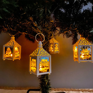 Farol de Navidad de Metal de 15 cm, Decoración Navideña, Farol LED Luminoso para Árbol, con Patrón de Muñeco de Nieve y Papá Noel, Regalo de Navidad - Product Image 2