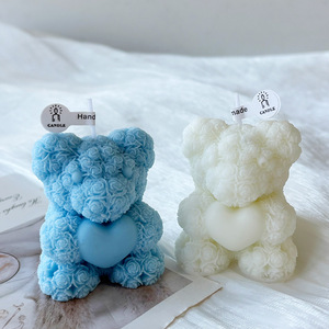 Candela Aromaterapica Artigianale a Forma di Orso con Rose, Decorazione Creativa per Interni, Regalo per San Valentino, Ornamento in Cera di Soia - Product Image 4