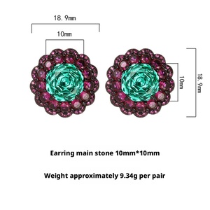 Boucles d'oreilles de haute qualité en cuivre écologique 10*10mm avec zircon vert, plaquées or noir, anti-ternissement, pour un usage quotidien - Product Image 2