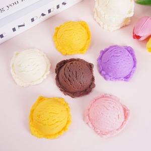 Bolas de helado simuladas de PVC, divertidos y realistas accesorios de modelo de postre, bolas de helado multicolor con bordes. - Product Image 1