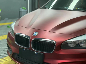 Film adhésif vinyle métallisé rouge Romanée mat pour carrosserie de voiture, effet de changement de couleur, le plus vendu en <span class=keywords><strong>2026</strong></span> - Product Image 2