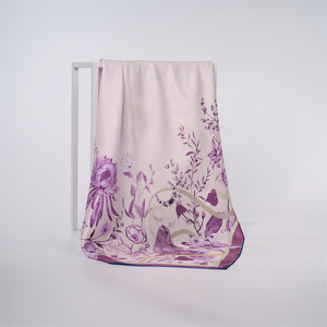 Pañuelo de Seda Cuadrado de Alta Calidad con Estampado Floral, 100% Seda, para Mujer - Product Image 5
