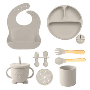 Juego de Vajilla Infantil de 10 Piezas, Set para Bebés que Aprenden a Comer con Tazones, Platos, Cucharas de Silicona y Baberos - Product Image 6