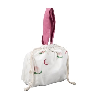 Sac à cordon anti-poussière réutilisable et écologique pour couverture, en coton mousseline personnalisé, avec cordon en satin, recyclable - Product Image 1