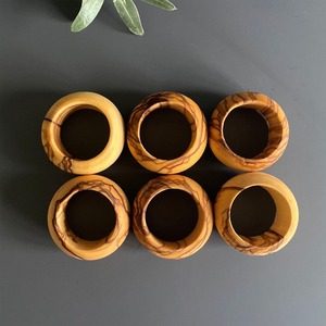 Porte-serviettes en bois élégant de qualité export pour la maison, la cuisine, les mariages, les fêtes, la décoration de table de restaurant, disponible à la vente - Product Image 3