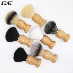 <span class=keywords><strong>Rasoir</strong></span> de sécurité pour hommes <span class=keywords><strong>avec</strong></span> <span class=keywords><strong>blaireau</strong></span> pour le rasage du cou, parfait cadeau de fête des pères du salon de coiffure - Product Image 4