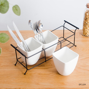 DF1104 ชุดที่วางตะเกียบเซรามิก 3 ชิ้น ชั้นวางของสีขาวสำหรับจัดระเบียบอุปกรณ์ครัว - Product Image 4