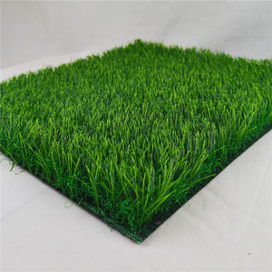 <span class=keywords><strong>Gazon</strong></span> <span class=keywords><strong>artificiel</strong></span> bon marché de prix usine de forme de C de vente de bruit pour le <span class=keywords><strong>gazon</strong></span> de tapis de toit - Product Image 3