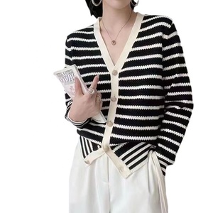 Vintage V-neck Striped Long-sleeved Knitted Cardigan Women's Early Autumn Thin Loose Lazy Style Short Outer <strong>Top</strong> - Product Image 5