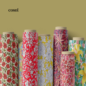 Nuovo Tessuto Liberty Tana 100% Cotone 2025, Design Personalizzabile OEM ODM, Floreale Giallo e Rosso, Morbido al Tatto per Abiti da Donna - Product Image 1