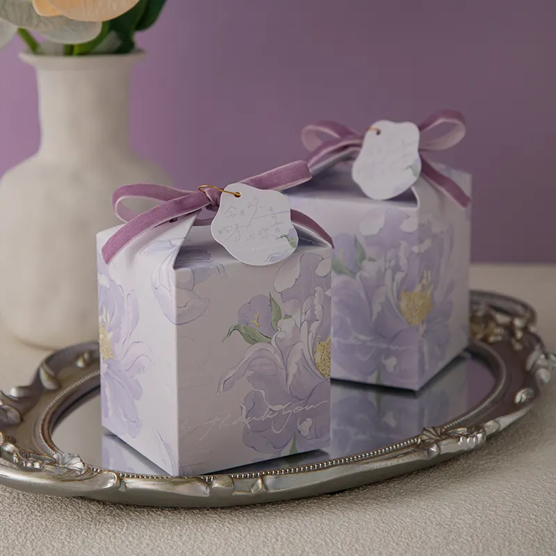 आयताकार हाथ से तैयार चित्रण मखमली धनुष शादी कैंडी उपहार बॉक्स