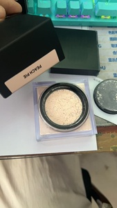 <span class=keywords><strong>Poudre</strong></span> Fixatrice Facile à Appliquer Parfum Professionnel Personnalisable avec Logo Imperméable Anti-Cernes Écran Solaire Contrôle du Sébum Maquillage du Visage - Product Image 4