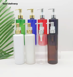 Vente en gros de flacons en plastique PET ambré de 100 ml, 200 ml, 300 ml, 500 ml avec pompe noire pour l'emballage de shampooing, d'après-shampooing et de gel douche - Product Image 1