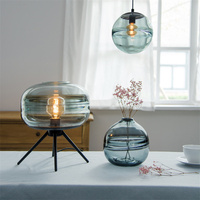 Lampe de table à LED en verre de style nordique tendance à vendre, lampe de chevet moderne pour chambre à coucher, hôtel