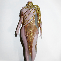 Robe à franges en strass dorés, maille nude, asymétrique à une manche, col montant, avec pompons, pour danse latine, drag, gogo et scène