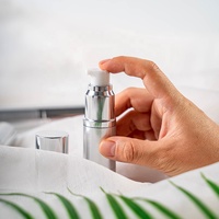 Flacon pompe sans air en aluminium argenté brillant de haute qualité, 15 ml, 30 ml, 50 ml, livraison rapide, pour sérum et lotion de soin de la peau, personnalisable