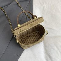 2025 modèle à la mode Durable dames cadre sac à main motif géométrique fermeture à glissière bandoulière grande capacité plage quotidien