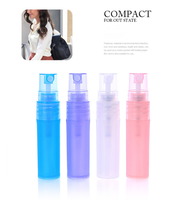 Flacon pulvérisateur rechargeable de 5 ml en PP, style stylo, brume fine, format voyage, pour échantillons de parfum ou désinfectant, couleurs assorties : bleu, rose, violet