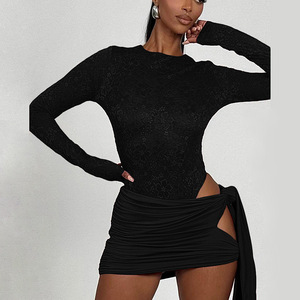 Nouvel ensemble deux pièces élégant pour femme, col montant, manches longues, broderie florale, jupe à lacets, coupe ajustée, écologique - Product Image 5