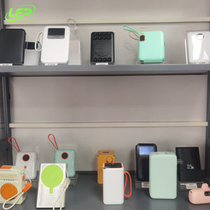 Custom Mini KC Mobile 22.5W 5000mah Chargeur portable Chargement rapide Petites banques d'alimentation mobile pour iPhone Capsule Power Bank - Product Image 3