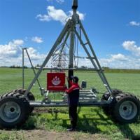 Nouveau système d'irrigation à déplacement latéral de roue en métal Portable Center Pivot Agriculture petit centre Pivots moteur boîte de vitesses pompe utilisation agricole