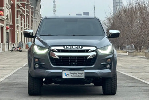 Pick-up Isuzu <span class=keywords><strong>D</strong></span>-MAX 1.9T Diesel <span class=keywords><strong>4x4</strong></span> Automatique RZ4E Turbo Double Cabine <span class=keywords><strong>d</strong></span>'<span class=keywords><strong>occasion</strong></span> 2021, véhicule tout-terrain durable à vendre - Product Image 2