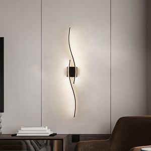 โคมไฟติดผนังไร้สายแบบใช้แบตเตอรี่ โคมไฟติดผนัง LED ที่ทันสมัยสำหรับห้องนอนโรงแรม ทางเดินแบบยาว โคมไฟติดผนังแบบสัมผัส รีโมทคอนโทรล - Product Image 3