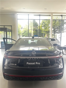 Volkswagen <span class=keywords><strong>Passat</strong></span> Pro 2026 1.5T, <span class=keywords><strong>berlina</strong></span> a benzina di medie <span class=keywords><strong>dimensioni</strong></span>, guida a sinistra, nuova condizione, interni scuri, per adulti - Product Image 5