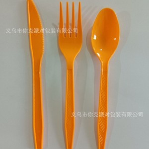 Assiettes, gobelets et <span class=keywords><strong>serviettes</strong></span> jetables à thème cerf camouflage de luxe – Kit de fournitures de fête très prisé pour événements en extérieur - Product Image 6