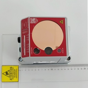 Transmetteur optique Slogan Ddls 508 120.4 L, capteur de réflexion diffuse circulaire de 120 mm, IP65, pour équipement mécanique - Product Image 1