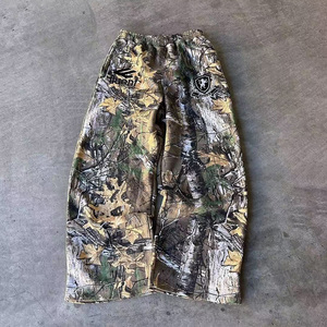 Hochleistungs-Camouflage-Print-Street-Outfit-Set mit durchgehendem Reiß verschluss Lässige, lose Jogging hose und Hoodie mit rohem Saum für den Winter - Product Image 4